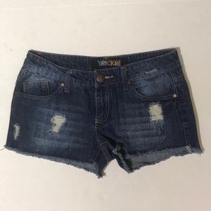 Something Trickie distressed jean shorts jr size 5